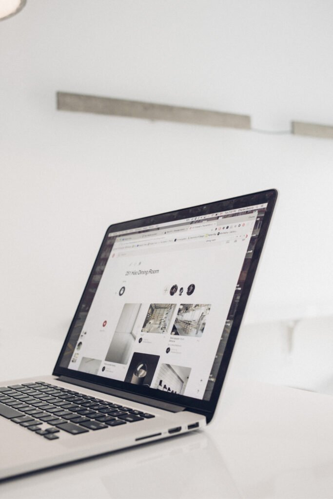 Landing Page 2 683x1024